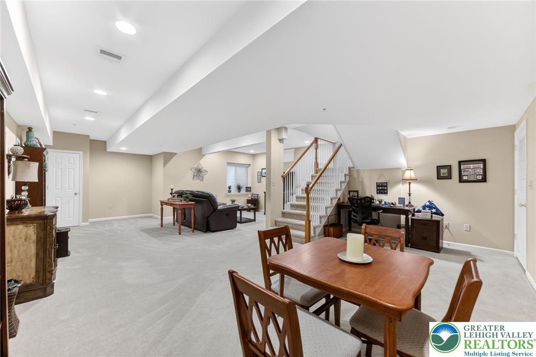 5440 West Spring Ridge Drive