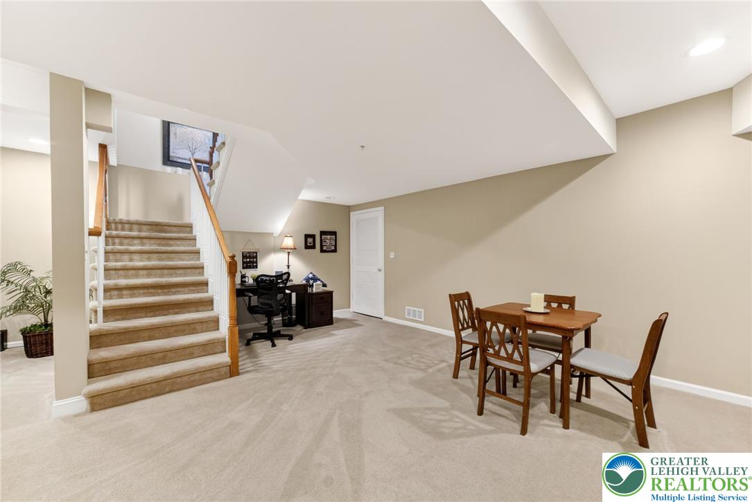5440 West Spring Ridge Drive