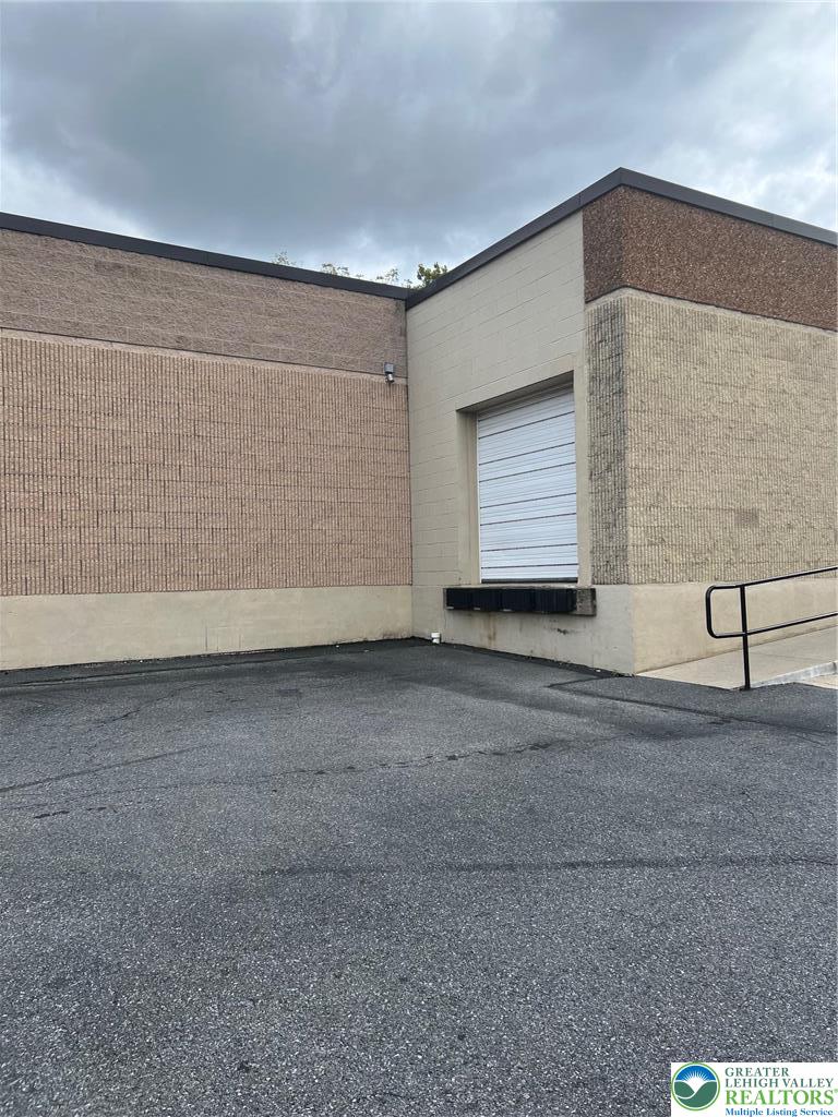 1001 Main Street