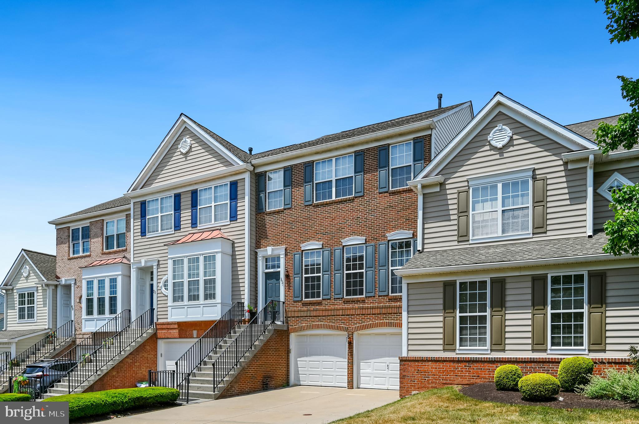 73 AVALON COURT 1204