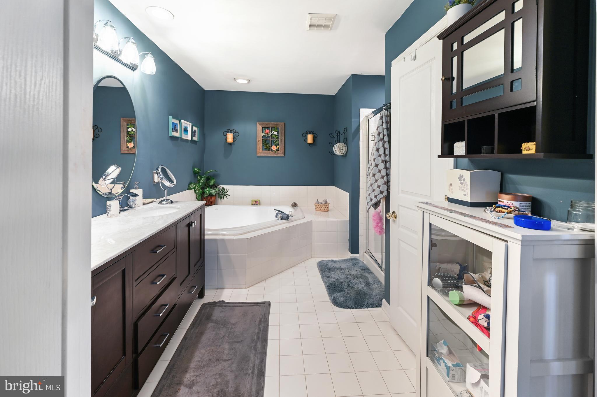 73 AVALON COURT 1204
