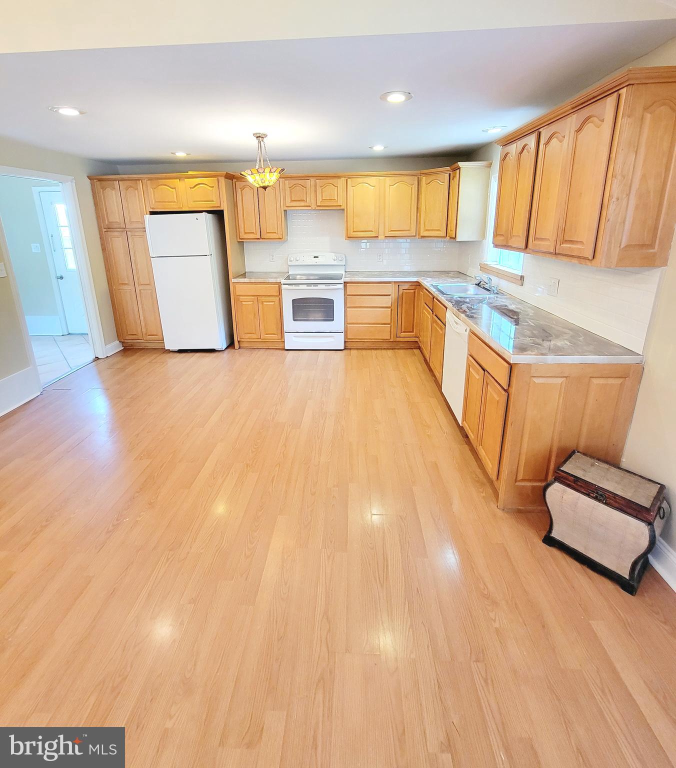 1122 TAYLORSVILLE ROAD 104