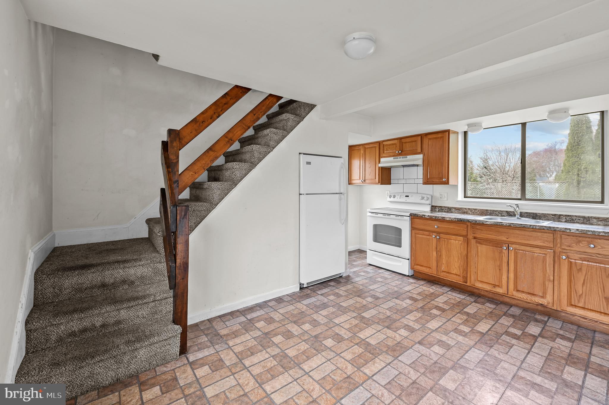 320 ELM STREET