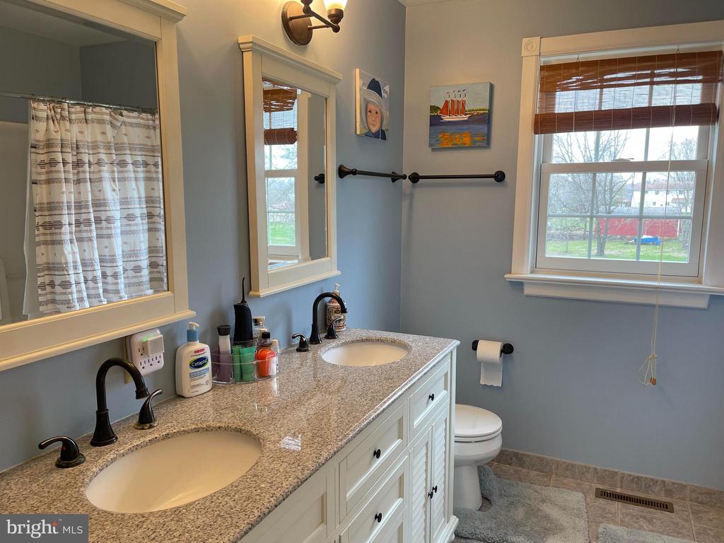 229 SOUDER LANE