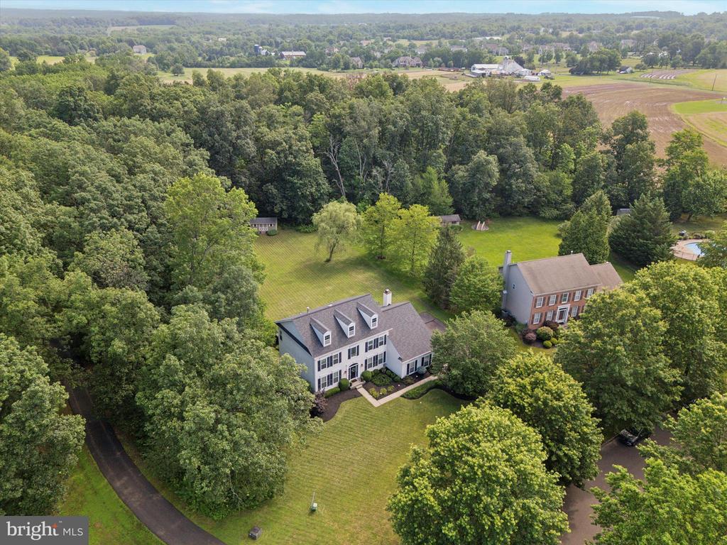 16 ENDSLOW LANE