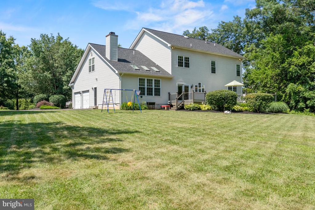 16 ENDSLOW LANE