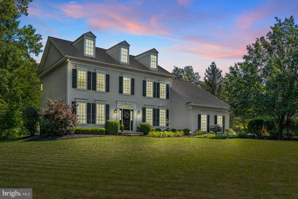 16 ENDSLOW LANE