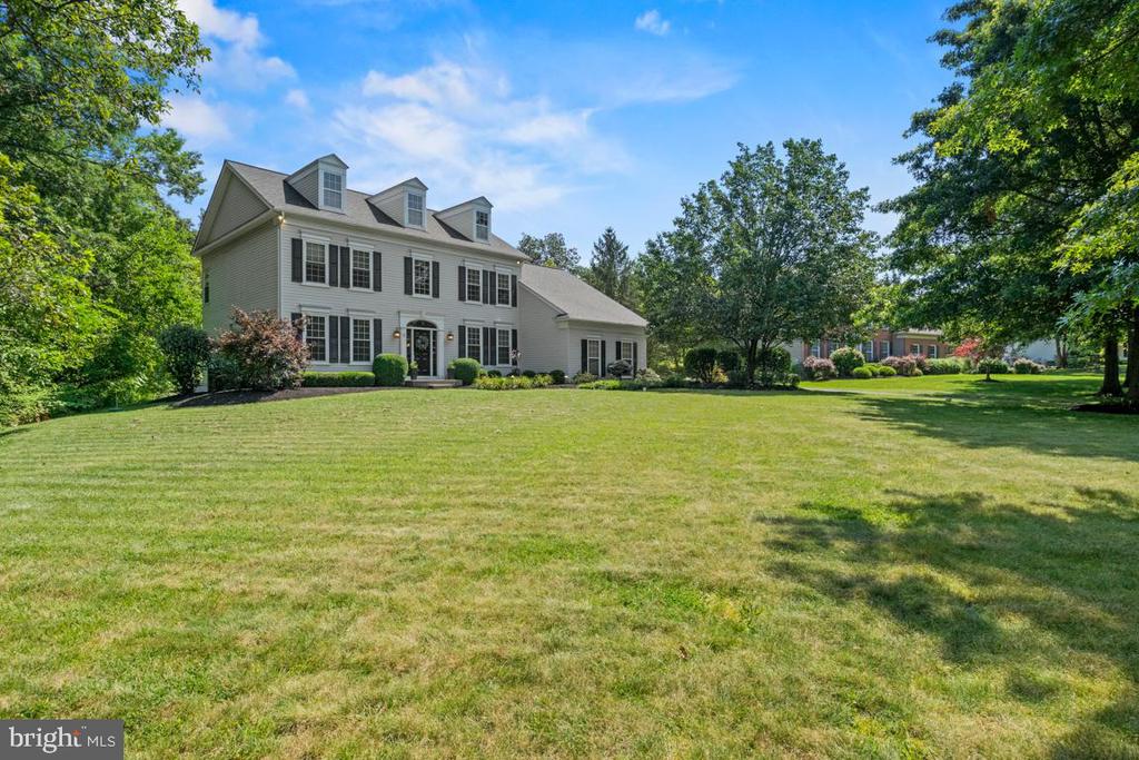 16 ENDSLOW LANE