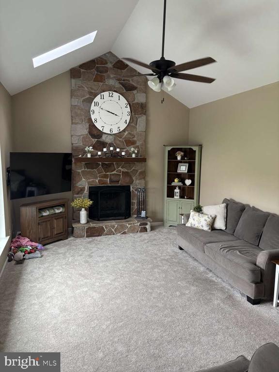 1407 BAYBERRY DRIVE