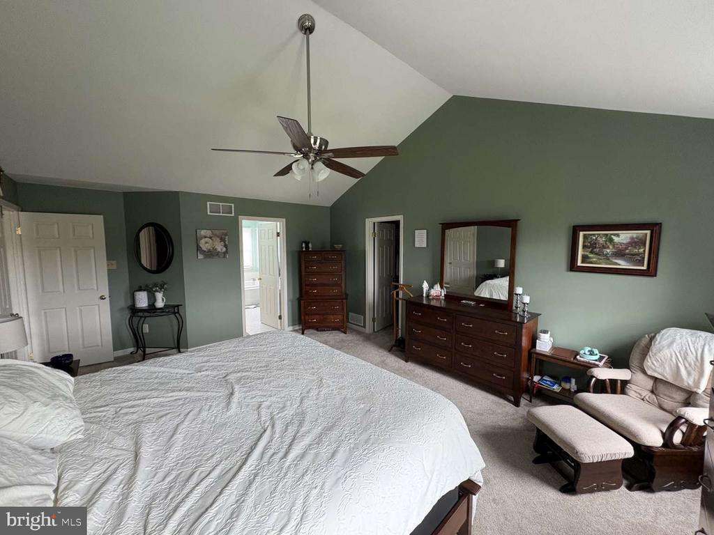 1407 BAYBERRY DRIVE