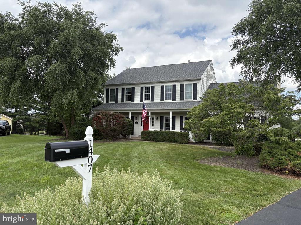 1407 BAYBERRY DRIVE