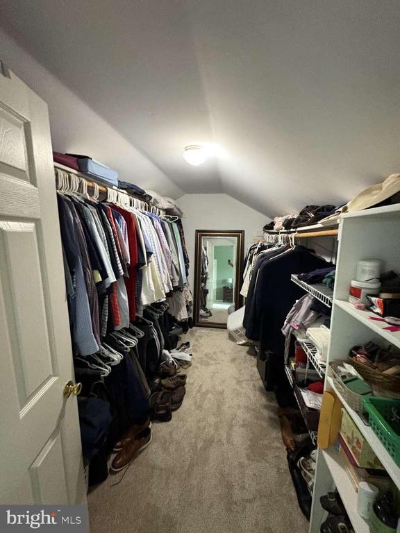 1407 BAYBERRY DRIVE