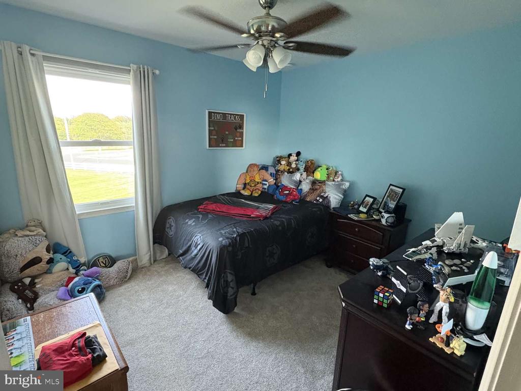 1407 BAYBERRY DRIVE