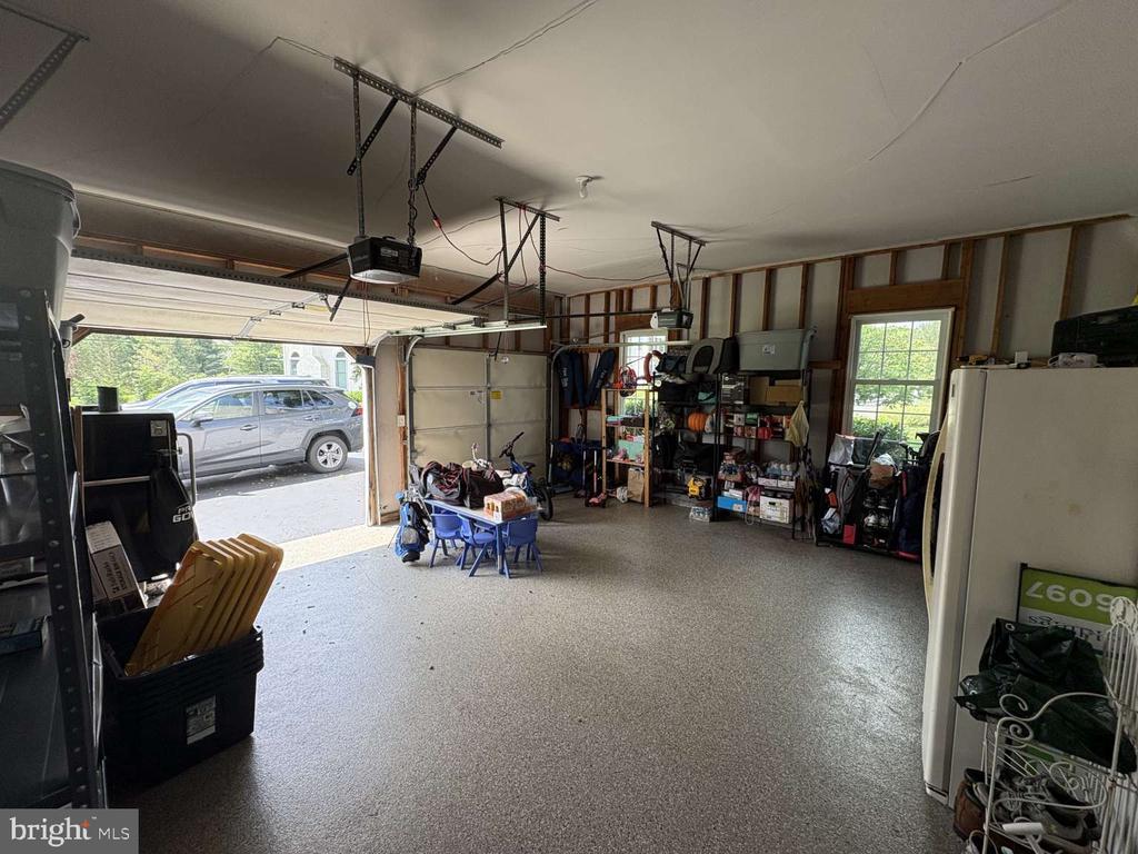 1407 BAYBERRY DRIVE