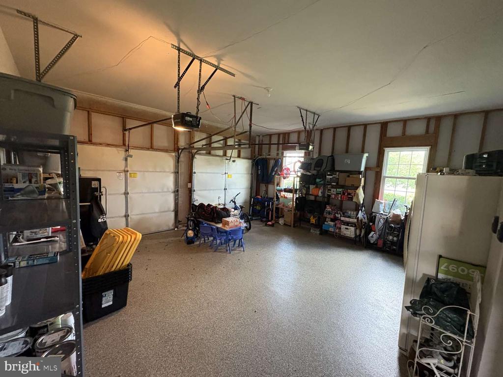 1407 BAYBERRY DRIVE