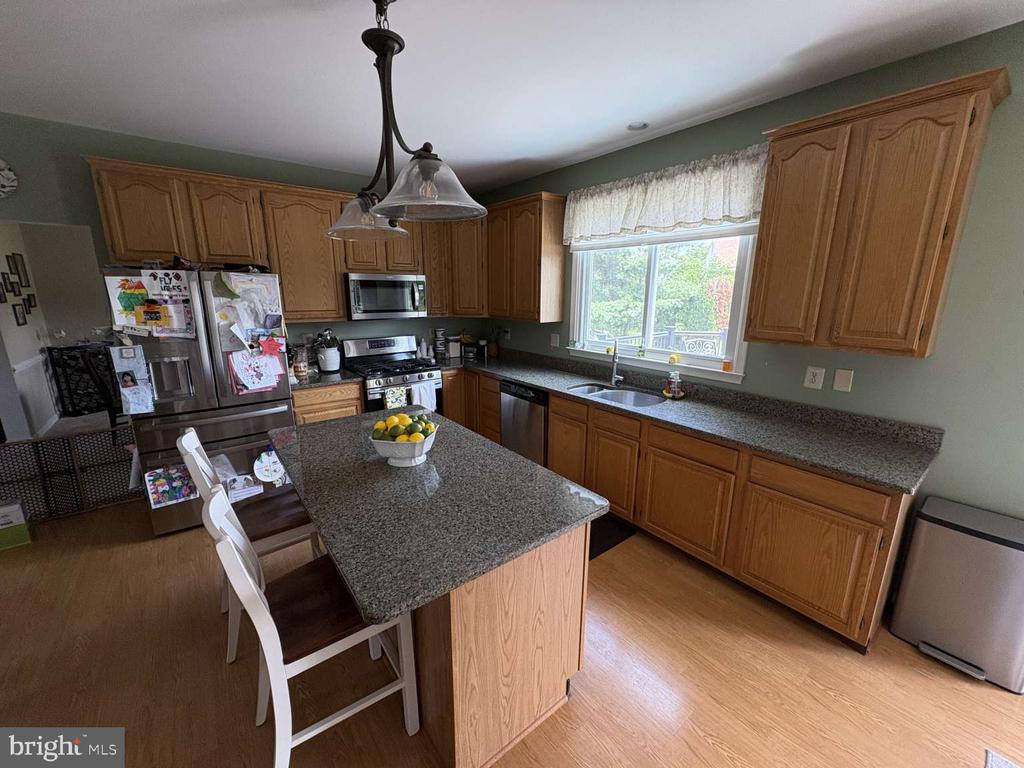1407 BAYBERRY DRIVE