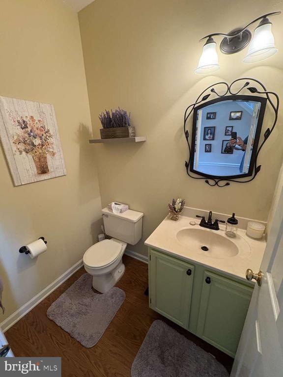 1407 BAYBERRY DRIVE