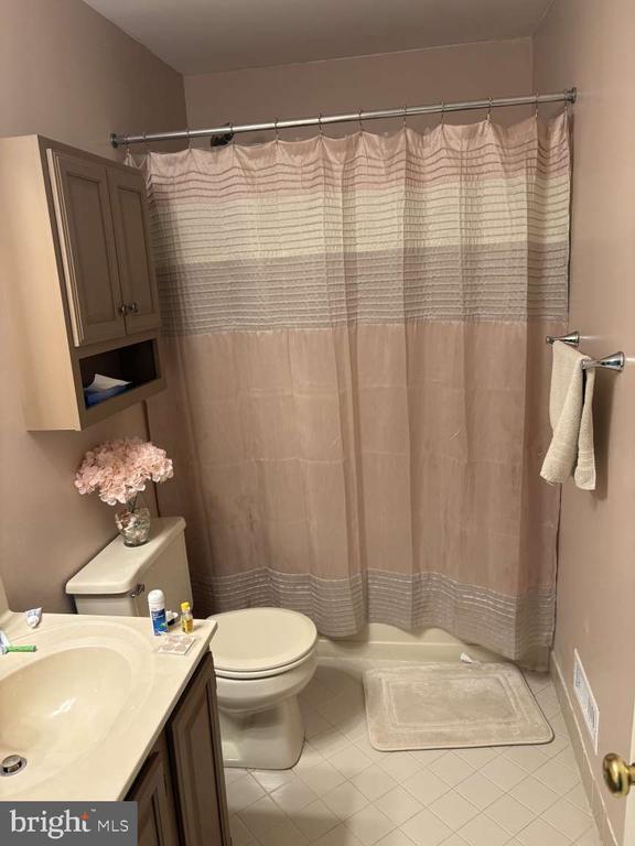 1407 BAYBERRY DRIVE