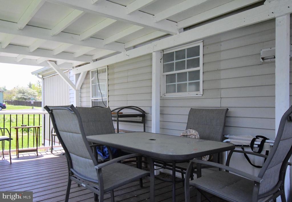 156 VAUX DRIVE