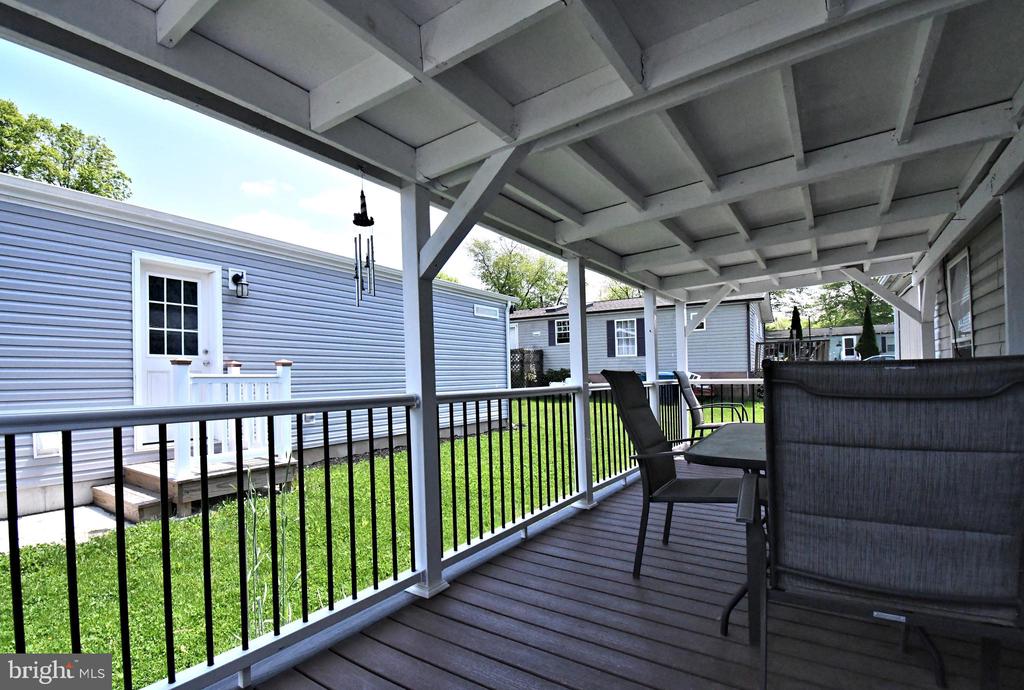 156 VAUX DRIVE