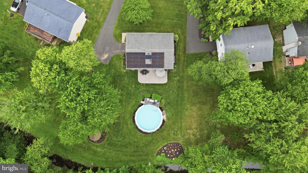 688 FAIRFIELD DRIVE