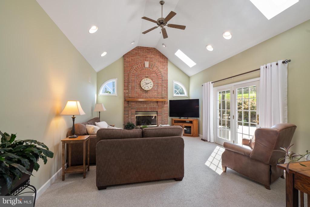 5170 ROSEWOOD DRIVE