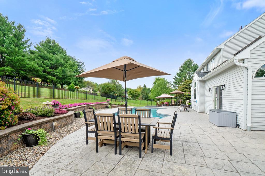 5170 ROSEWOOD DRIVE