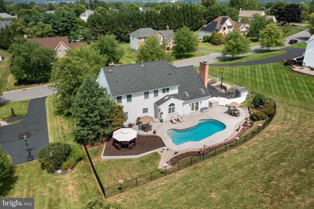 5170 ROSEWOOD DRIVE