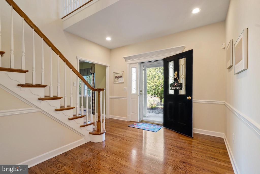 5170 ROSEWOOD DRIVE