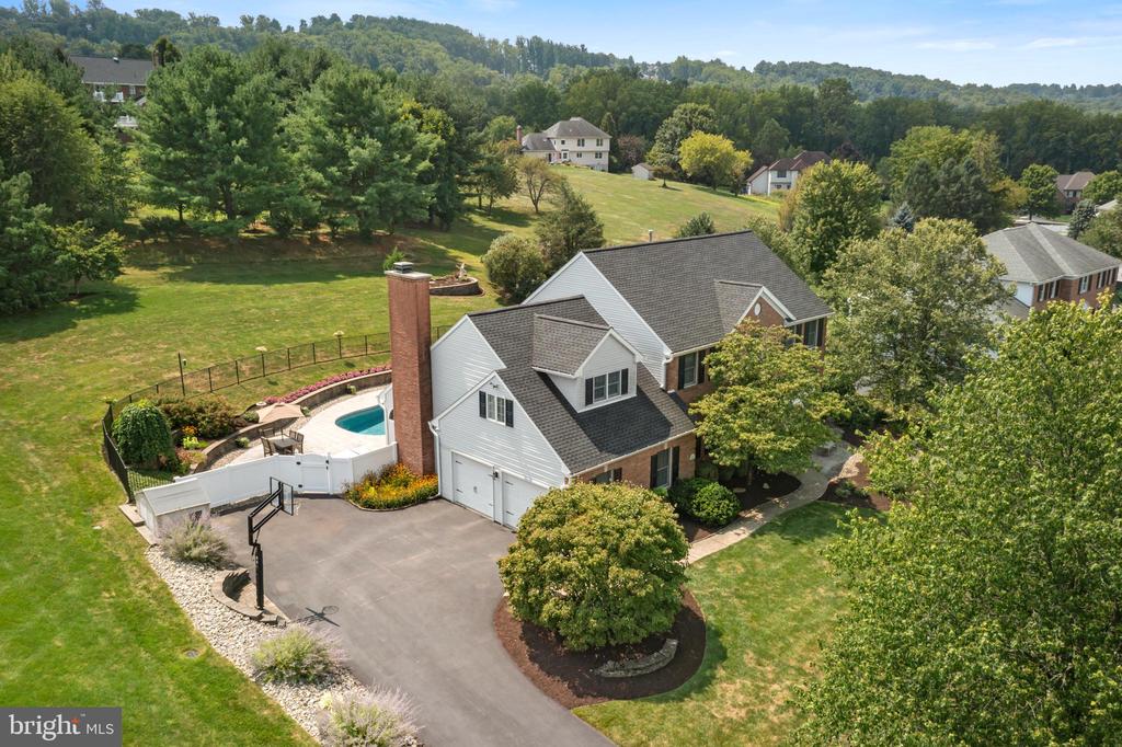 5170 ROSEWOOD DRIVE