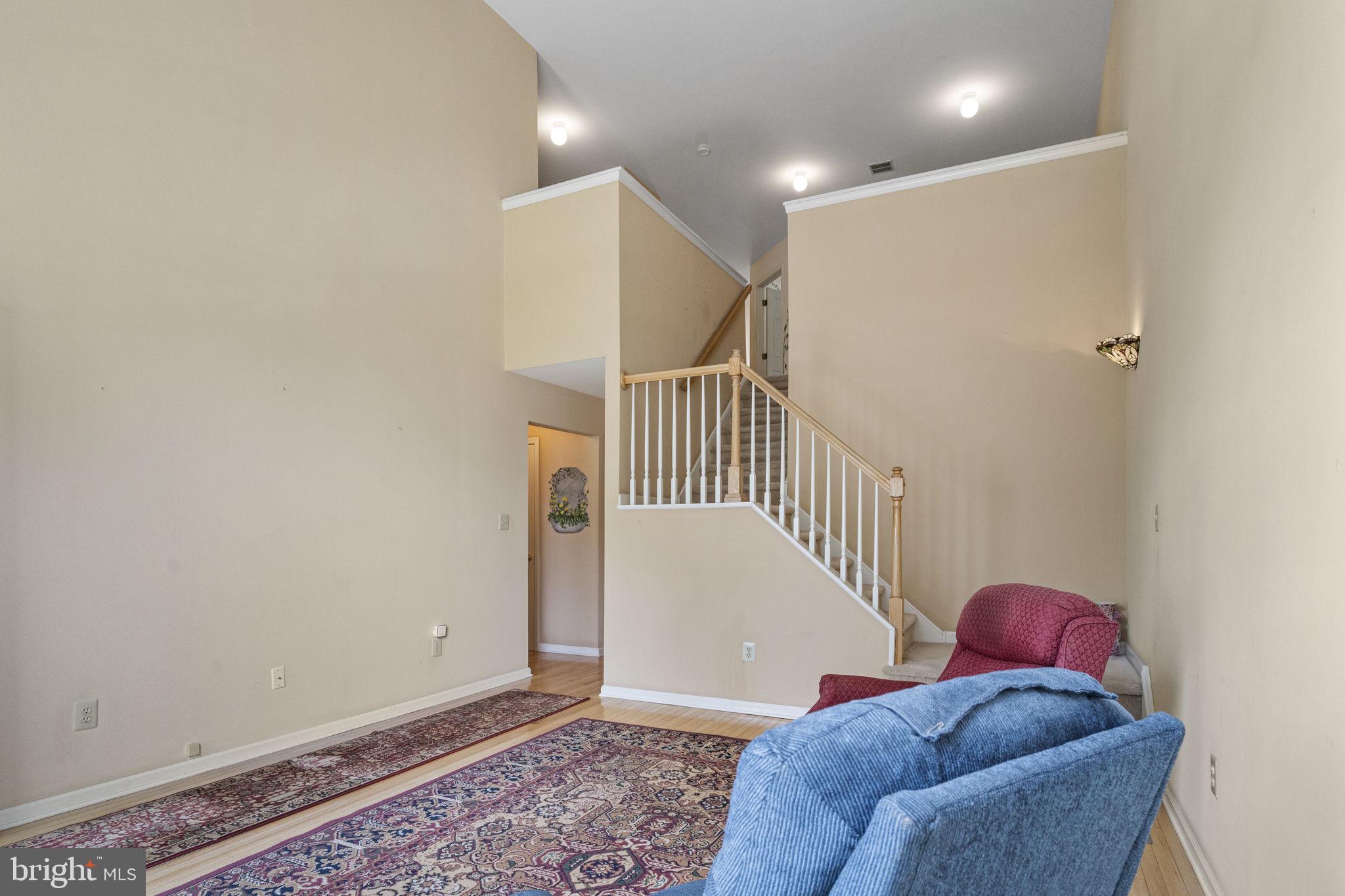 8077 CROSS CREEK CIRCLE