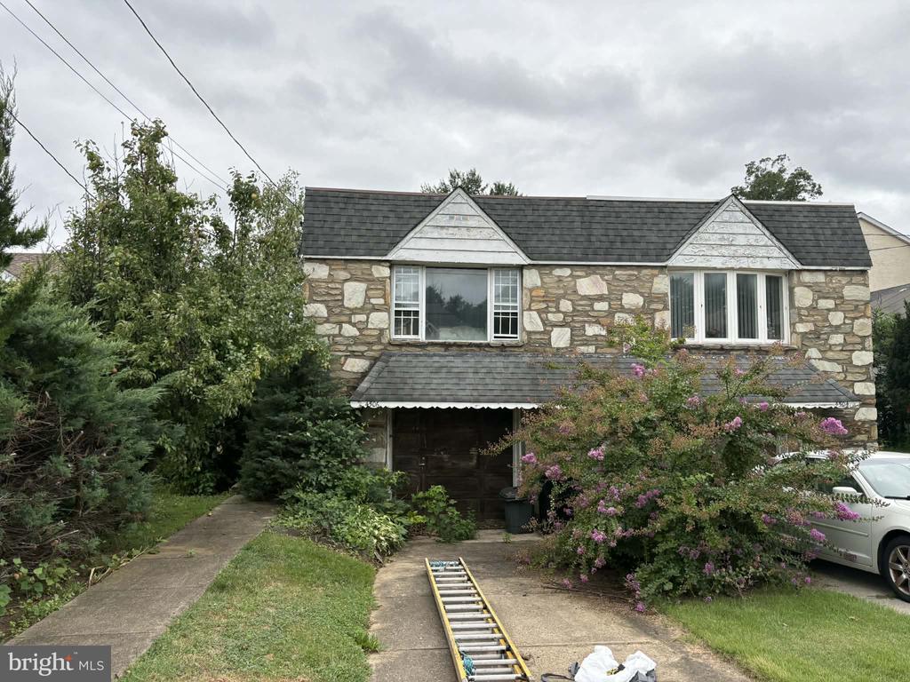 4506 AUBREY AVENUE