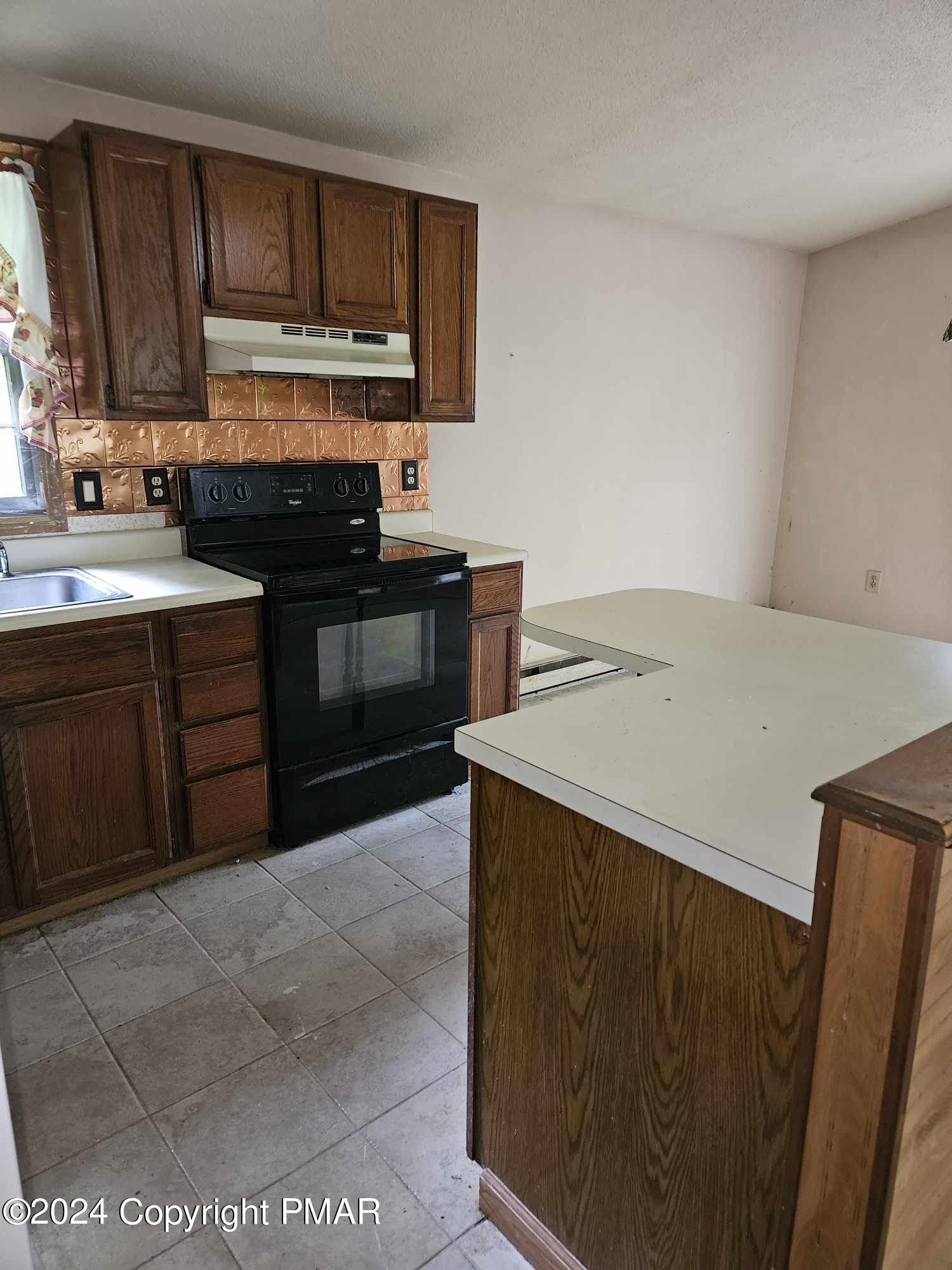 85 Indian Trail