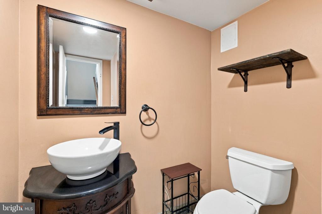 7601 CRITTENDEN STREET Unit: G10