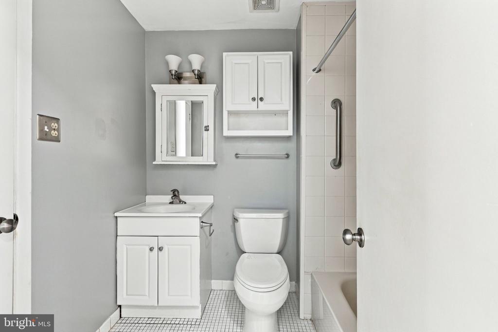 7601 CRITTENDEN STREET Unit: G10