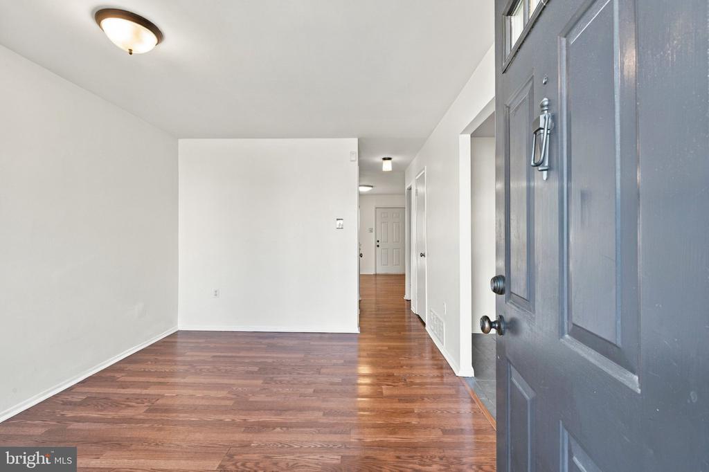 7601 CRITTENDEN STREET Unit: G10