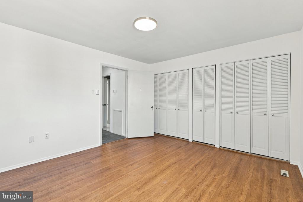 7601 CRITTENDEN STREET Unit: G10