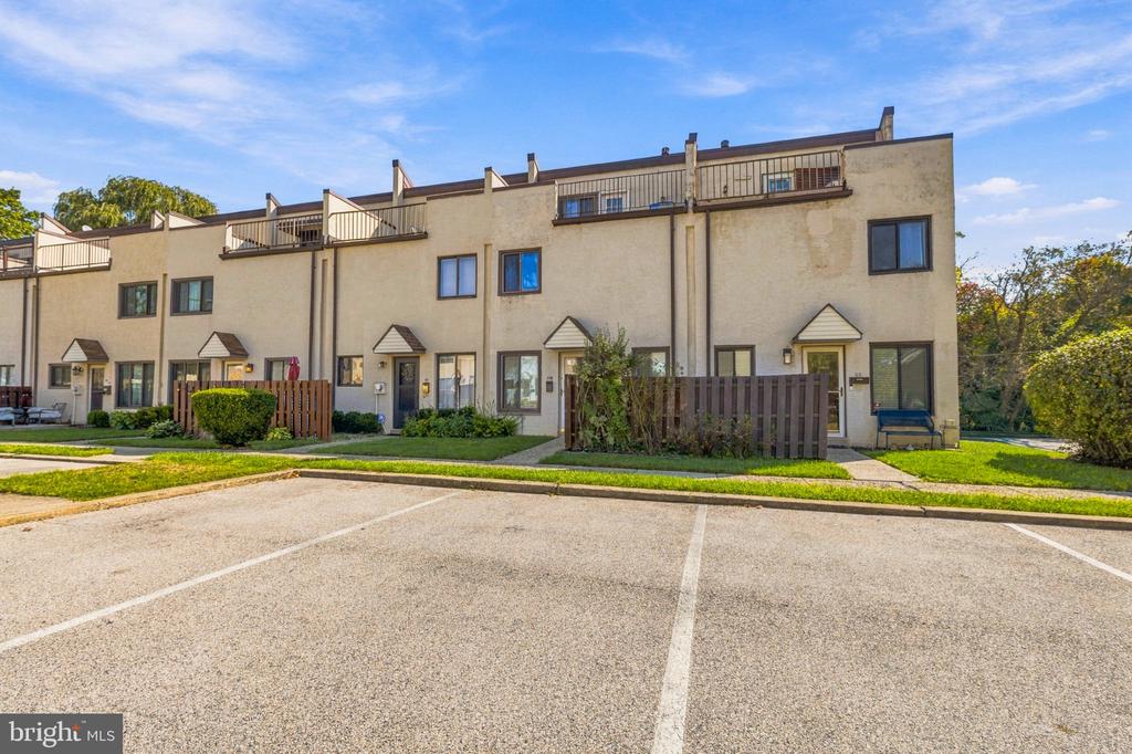 7601 CRITTENDEN STREET Unit: G10
