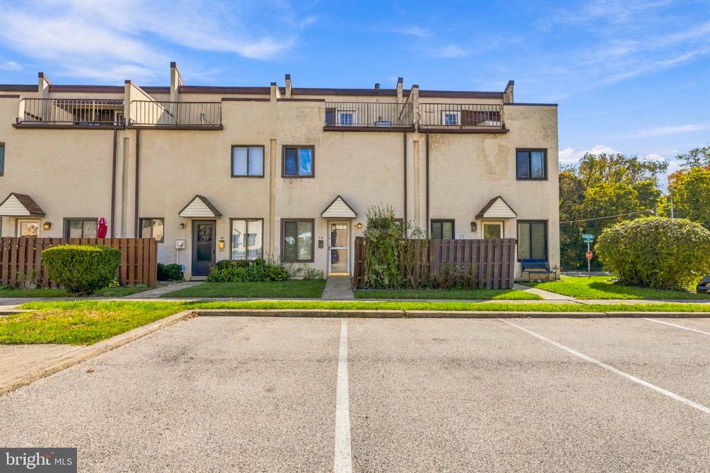 7601 CRITTENDEN STREET Unit: G10