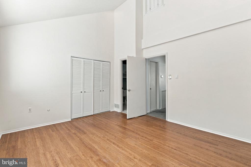 7601 CRITTENDEN STREET Unit: G10