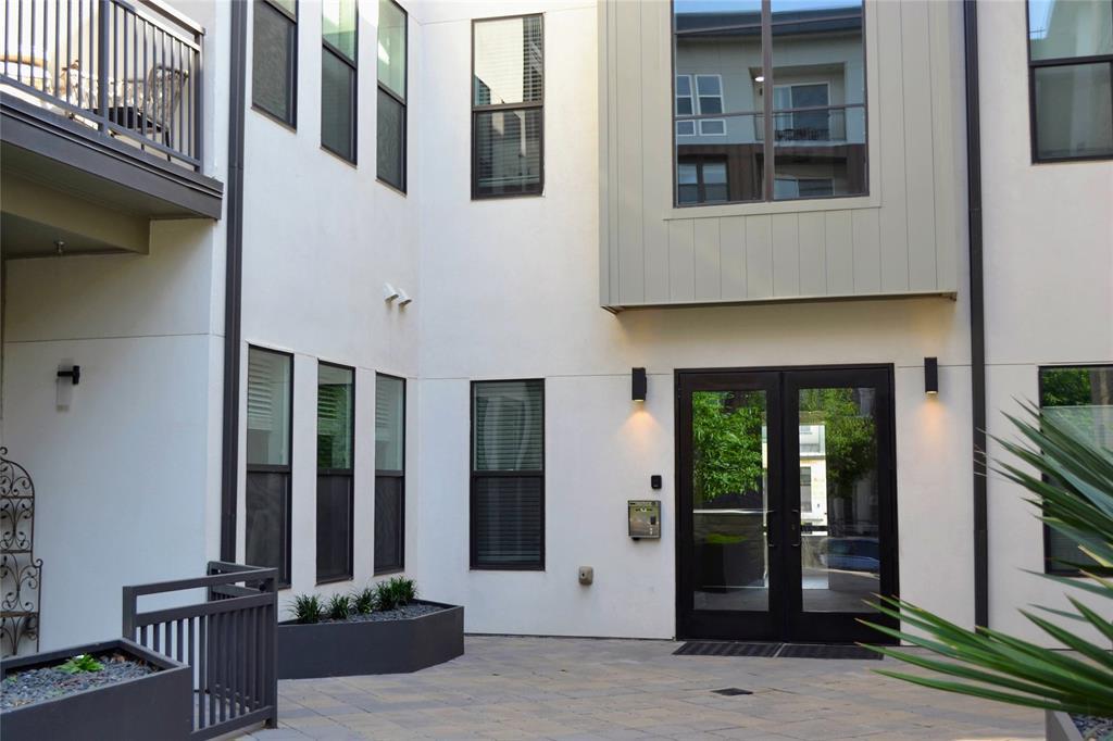 4405 Jackson Ave # 3101
