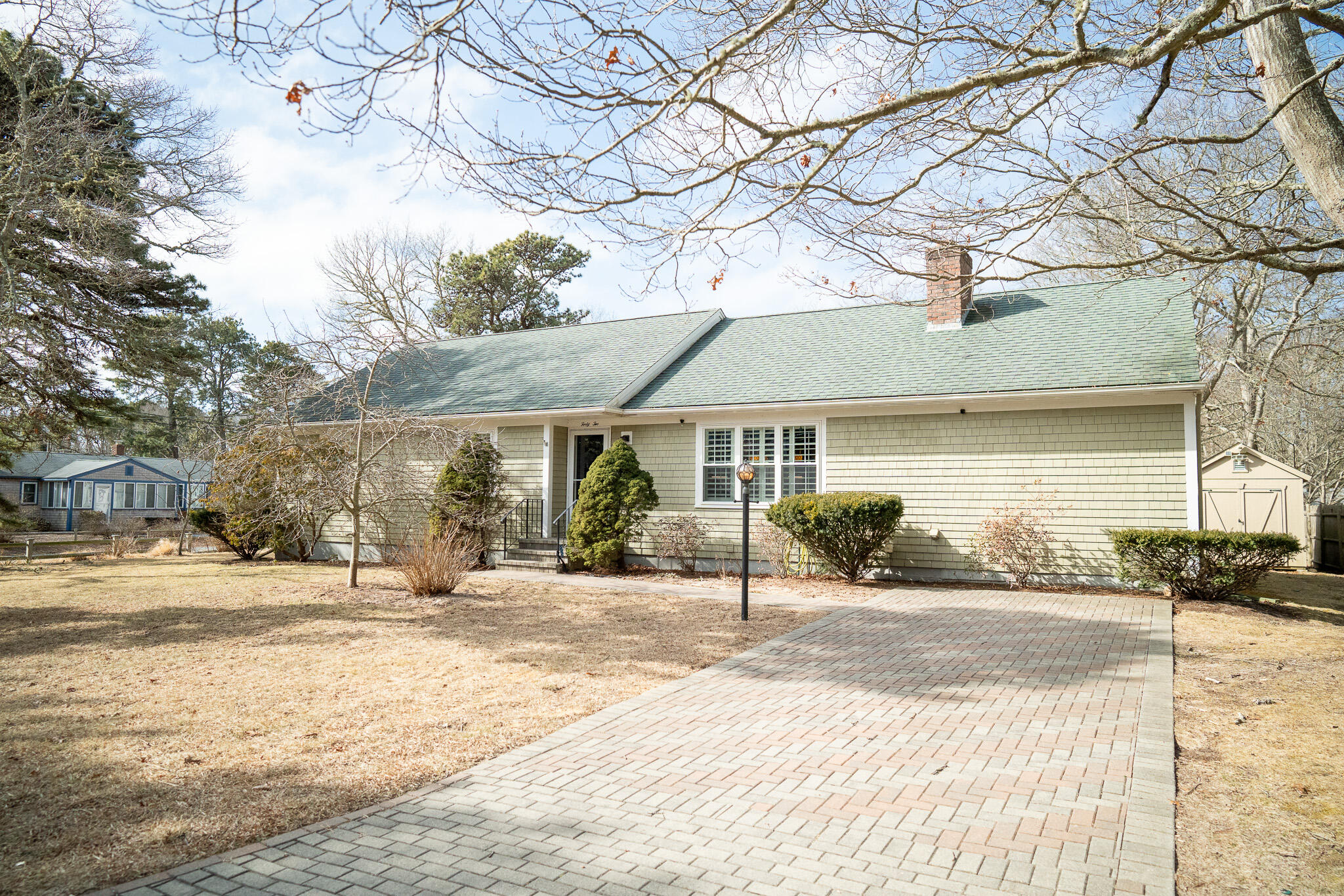 42 Peregrine Lane