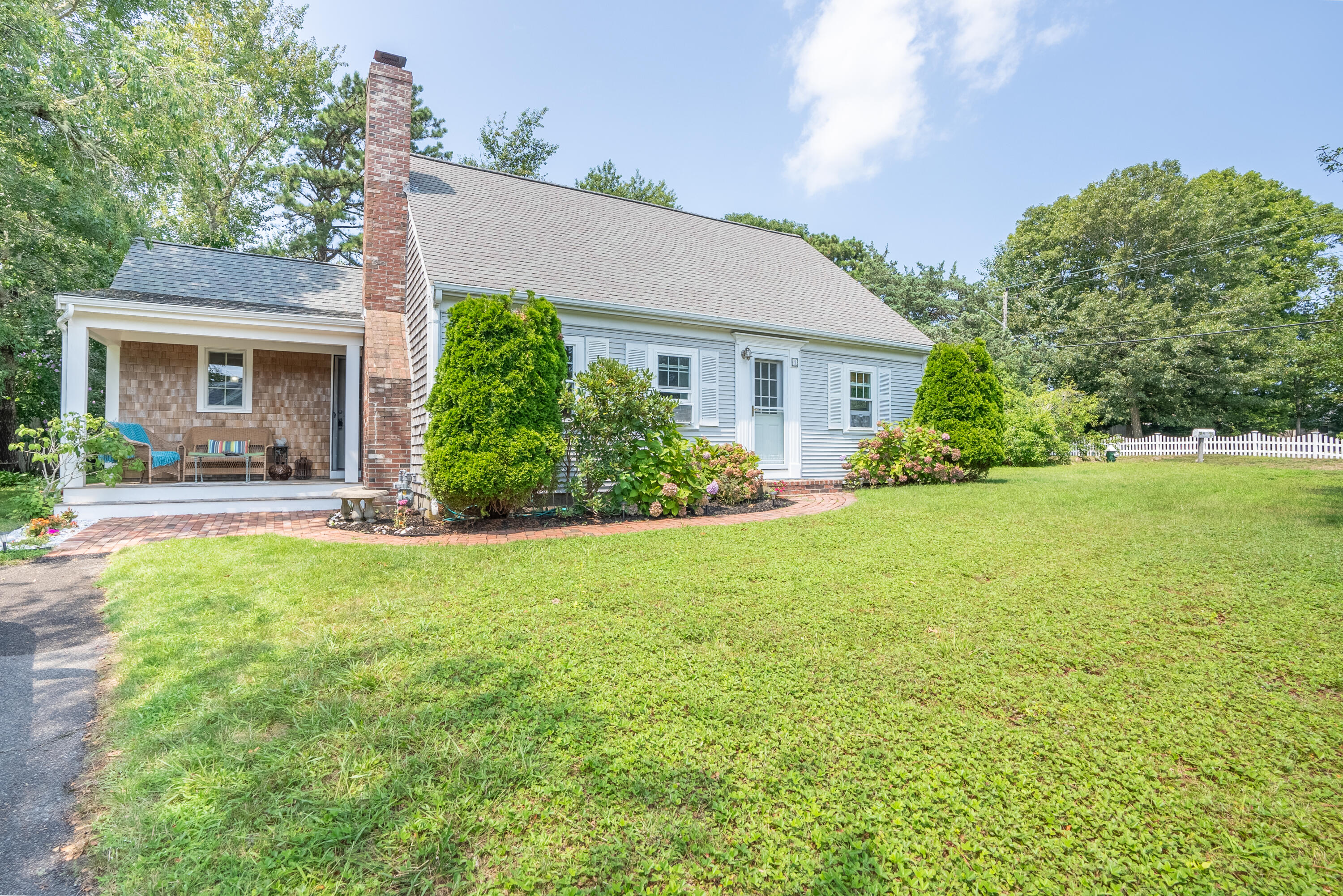 1 Bayberry Road