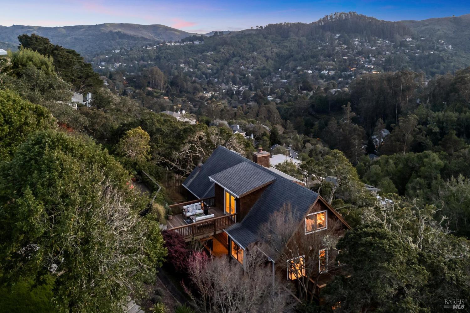 1082 W California Ave