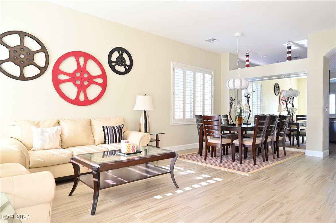 408 Bloomingdale Court