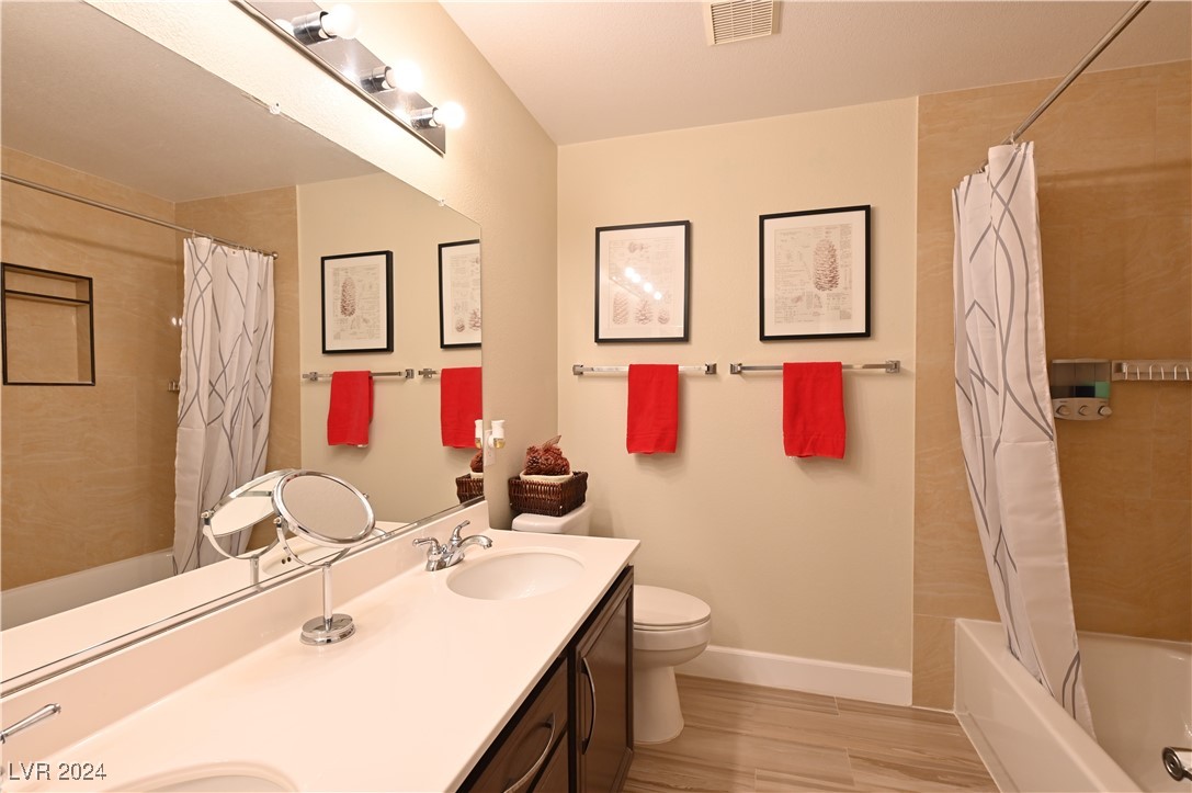 408 Bloomingdale Court