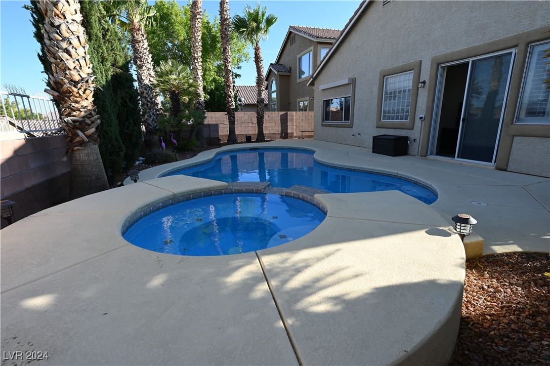 408 Bloomingdale Court