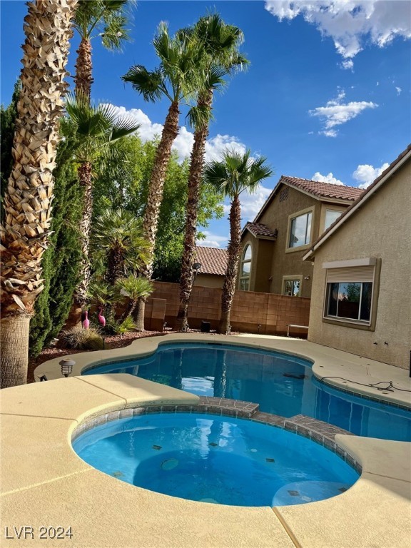 408 Bloomingdale Court