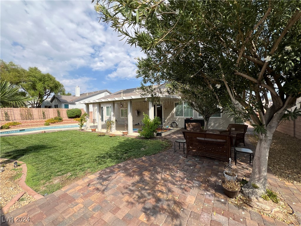 8417 Starstruck Avenue