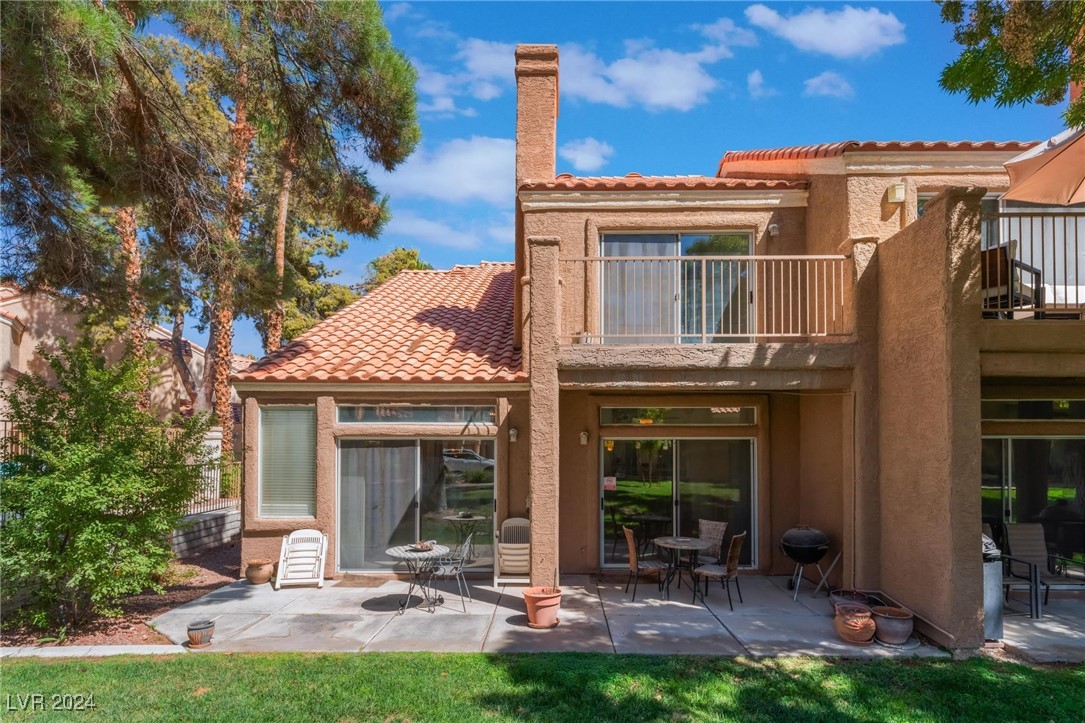 5321 La Patera Lane 0